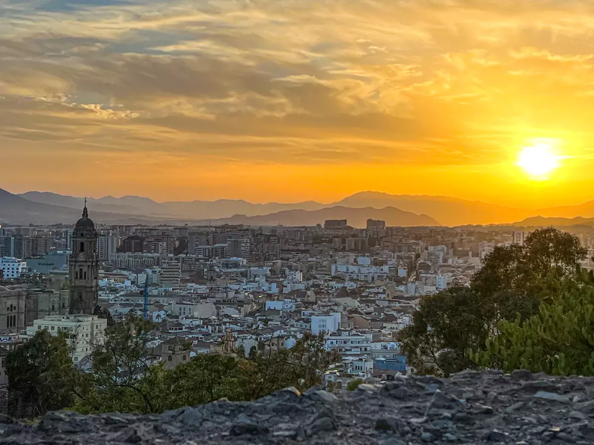 Málaga Travel Guide