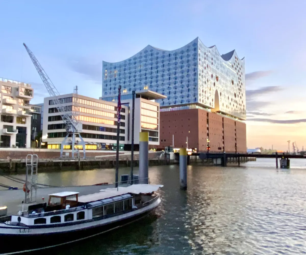 Hamburg Travel Guide