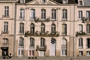 Nantes Travel Guide
